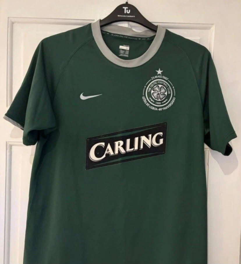 Sponsor + signed Kamada jersey
