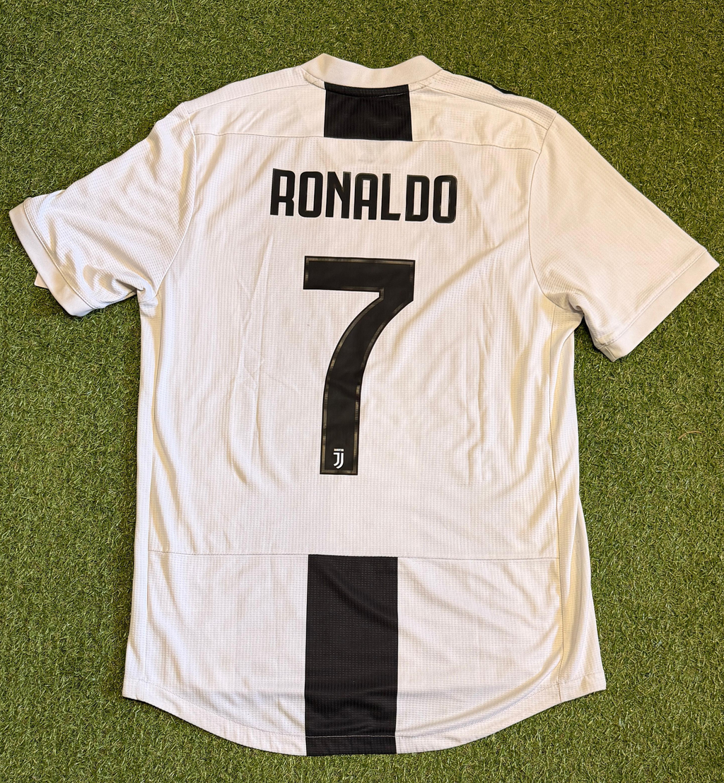 Juventus FC 2018-19 Cristiano Ronaldo #7 Authentic Heim Trikot (Größe L)