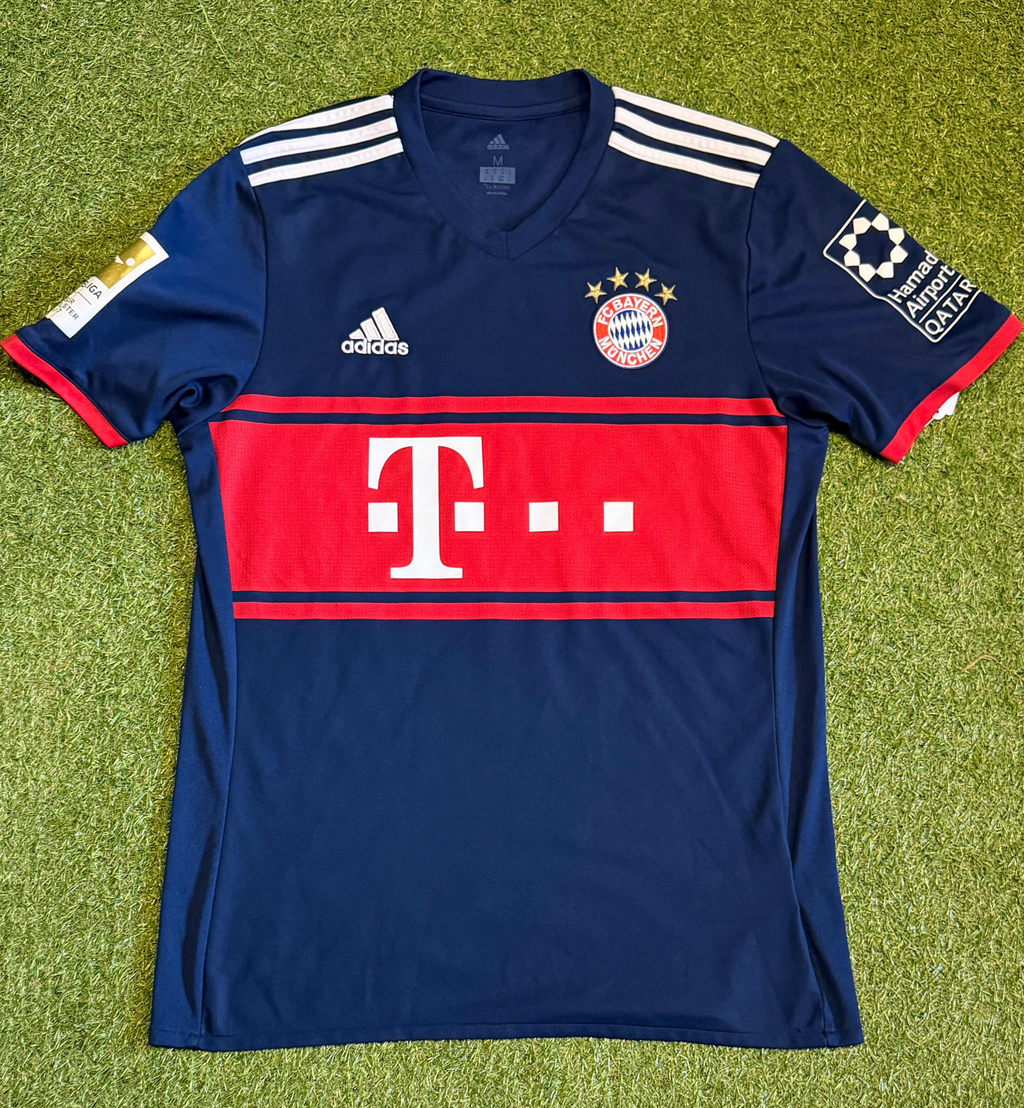 FC Bayern München 2017-18 James Rodríguez #11 Auswärts Trikot (Größe M)